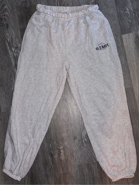Old Navy Light Gray Fleece Jogger Sweatpants